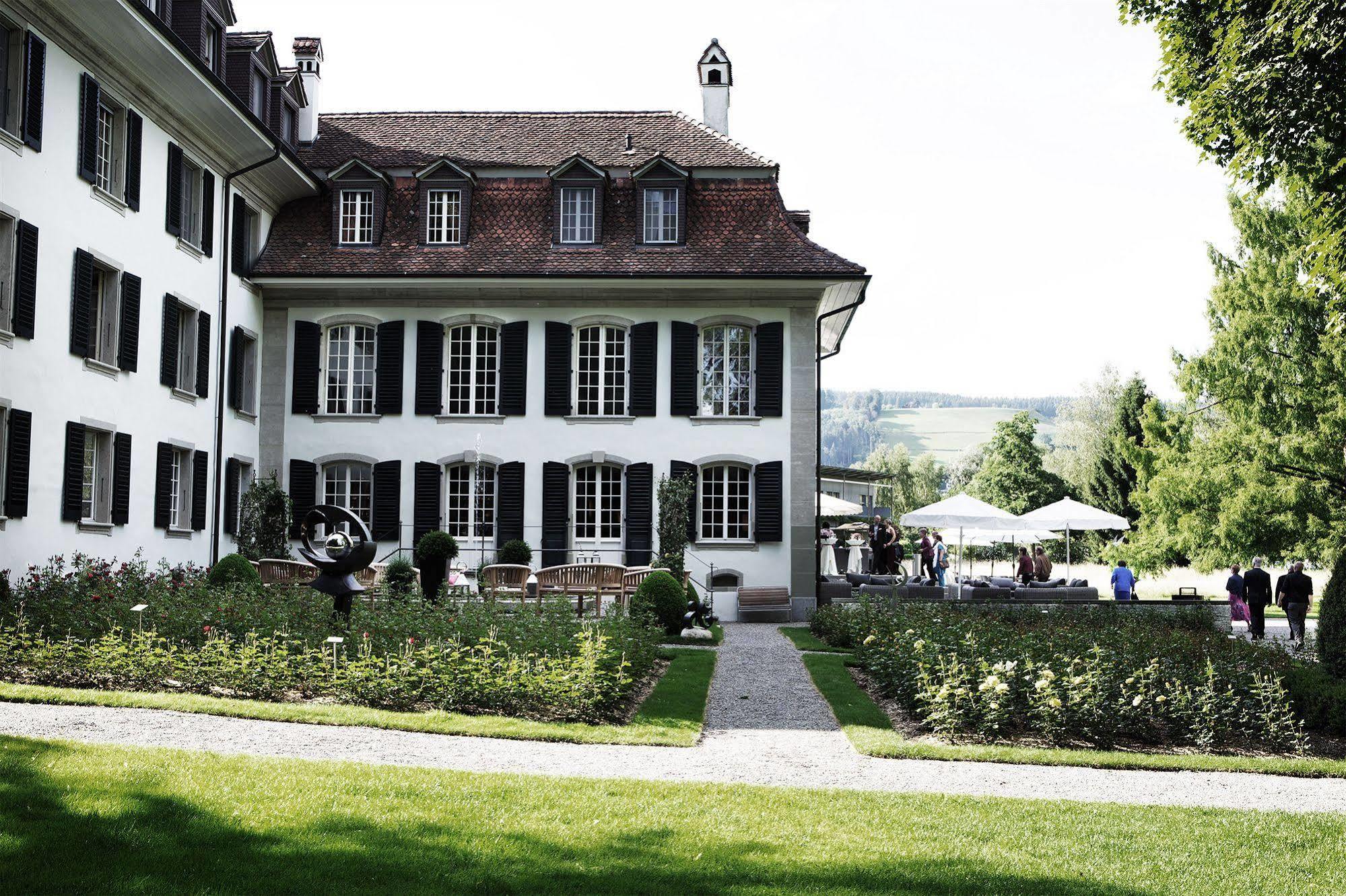 Hotel Schloss Huenigen Konolfingen Exterior foto